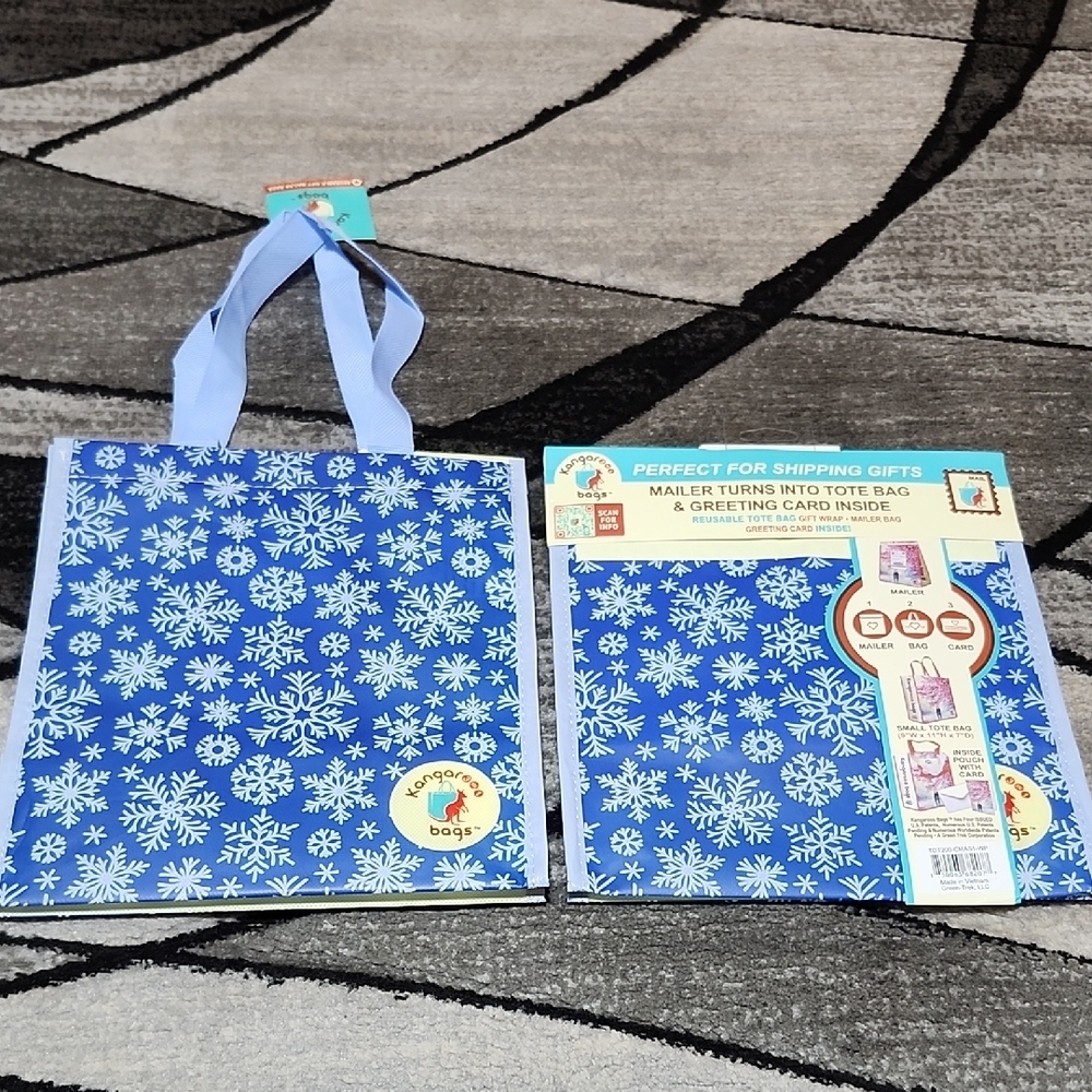 SNOWFLAKE KANGAROOO 3-IN-1 REUSABLE GIFT MAILER BAG SET-OF-2 BUNDLE